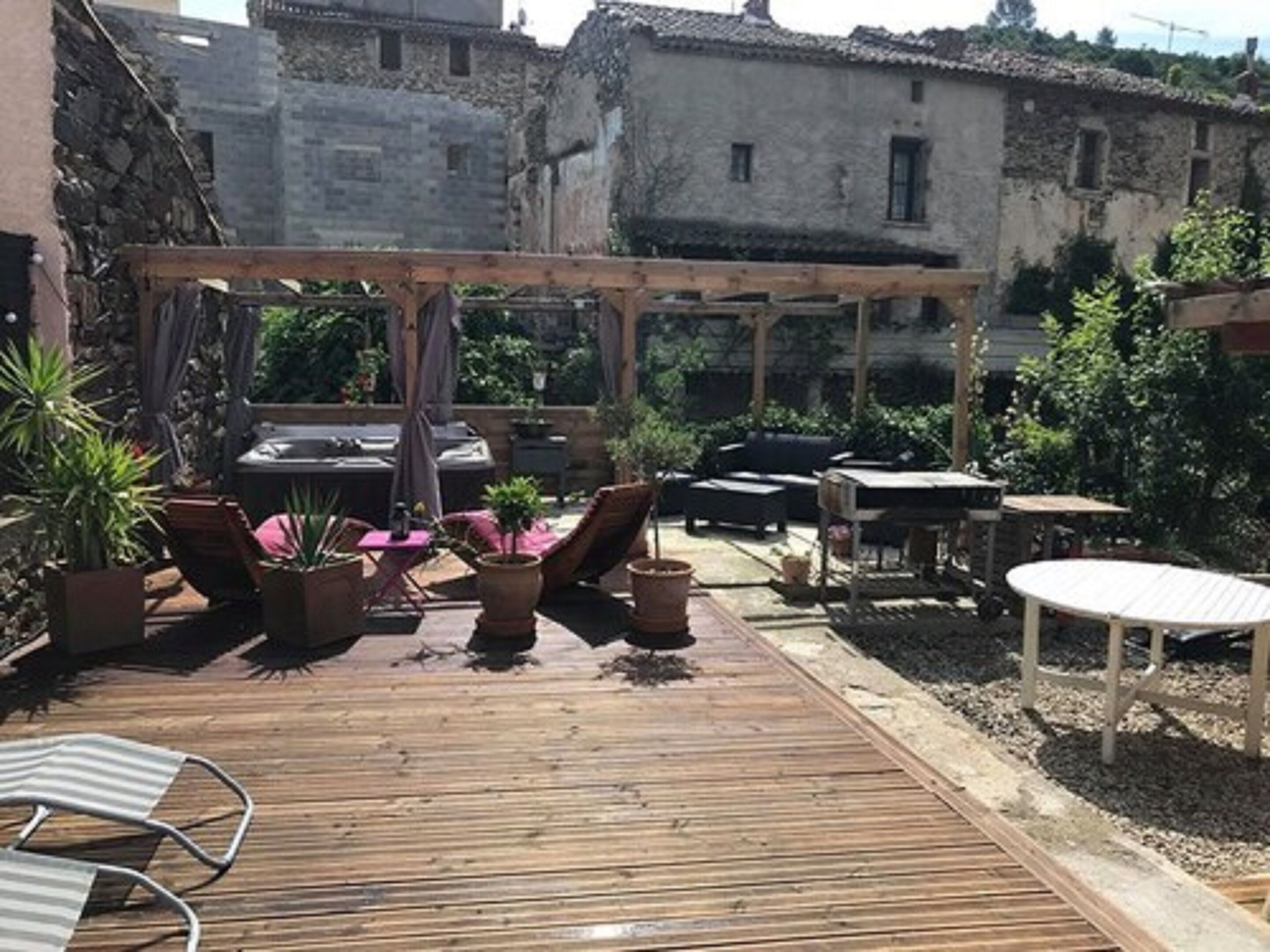 Sundeck