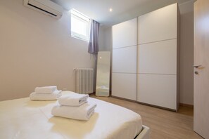 1 bedroom, desk, iron/ironing board, WiFi - An apartment right in the heart of Florence by Mmega (Firenze)