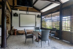 Interior - Hotel O Srikandi Hotel (Pacitan)