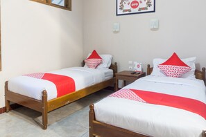 Standard-Zweibettzimmer | Schreibtisch, kostenloses WLAN, Bettwäsche