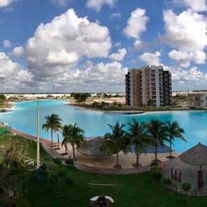 Pool - Enjoy your vacations in a paradise: Cancun (Cancún)