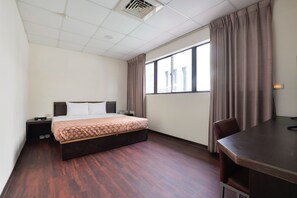 雅緻雙人房 | 免費無線上網、床單