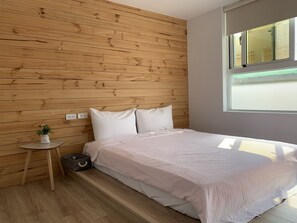 Blackout curtains, free WiFi, bed sheets