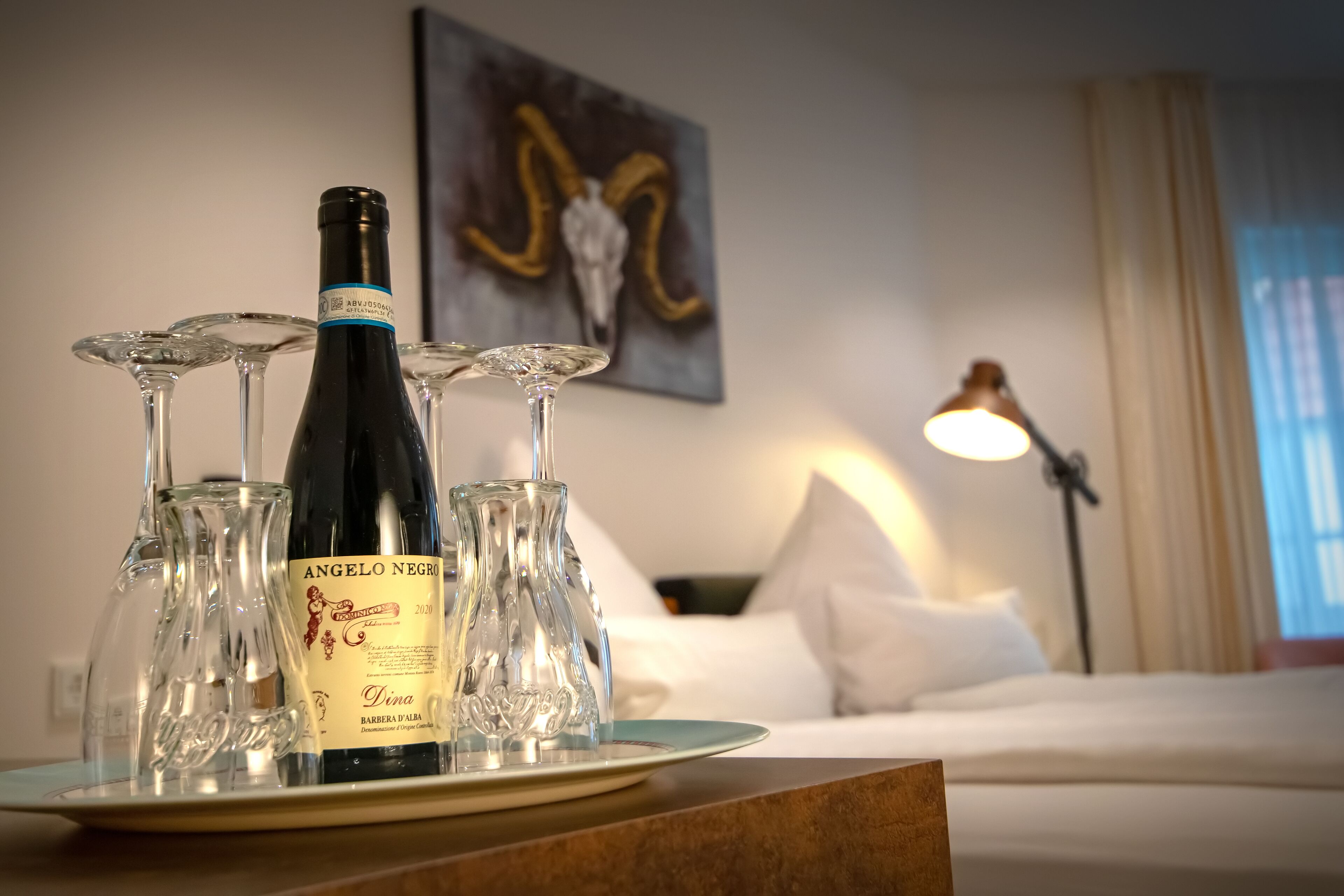 1 bedroom, hypo-allergenic bedding, minibar, in-room safe