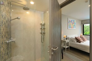 Apartament estàndard, 1 llit de matrimoni i sofà llit, no fumadors, cuina | Bany | Dutxa, assecador de cabells, tovalloles i paper higiènic 