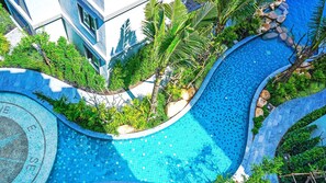 5 outdoor pools, pool umbrellas, pool loungers - Title Residencies by Phuket Apartments (Sa Khu)