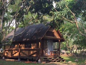 羽绒被、遮光窗帘、隔音、床单