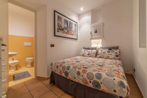 1 bedroom, iron/ironing board, WiFi