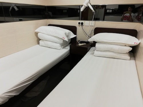 ホステル ローマ HK (香港羅馬賓館家庭旅館)