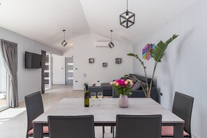 Dining - Villa NaNa in Orbanici (Orbanici)