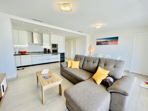 TV - Apartamento Azul (Villamartin) (Orihuela Costa)