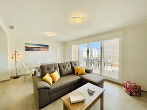 TV - Apartamento Azul (Villamartin) (Orihuela Costa)