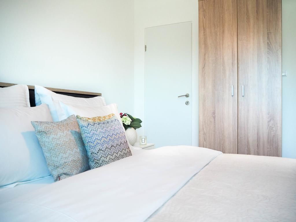 Family Apartment, Sea View | Free cribs/infant beds, free WiFi, bed sheets