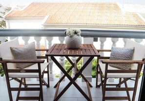 Apartamento estándar, vistas a la playa | Terraza o patio
