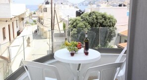 Balcony - Miss Soula by Estia (Malevizi)