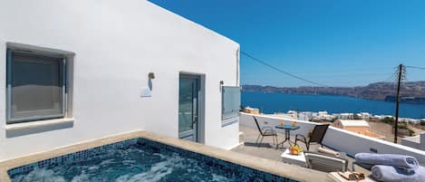 Romantic Suite, Sea View | View from room