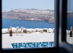Panoramic Double Room, Sea View | Bathroom | Shower, rainfall showerhead, free toiletries, hair dryer