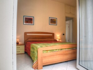 1 bedroom, iron/ironing board, travel crib, free WiFi - Interior 10 - New two-room apartment a few meters from the sea 4 beds (Laigueglia (SV))