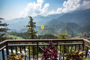 Balcony view - Golden View Sapa Hotel (Sa Pa)