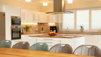 House (Bergtraum Braunlage) | Private kitchen | Fridge, microwave, oven, stovetop