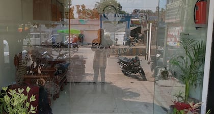 Hotel Green Palace and Ujala Restaurant