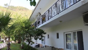 Front of property - Gumus Otel (Kumluca)