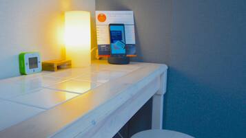 Western Style Room (a double bed) A | Individually decorated, individually furnished, laptop workspace