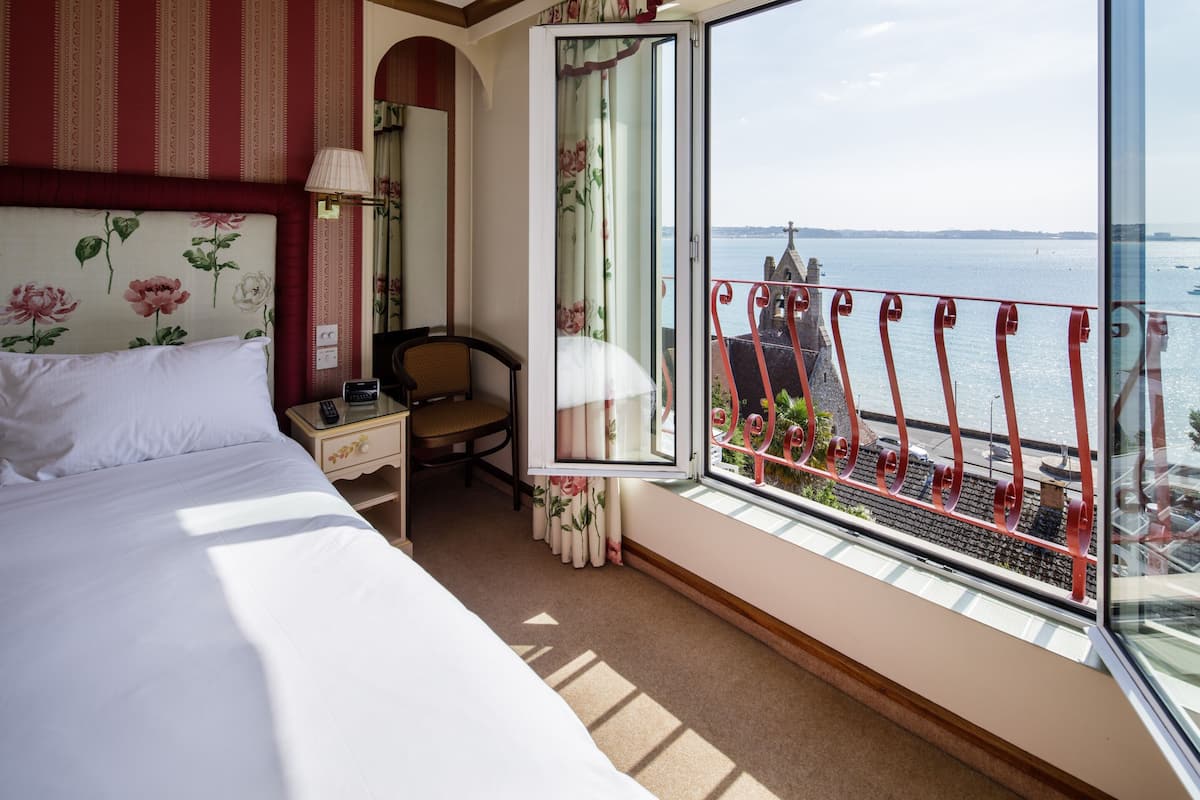 Quarto casal superior, suíte, vista para o mar | 1 quarto, roupas de cama de algodão egípcio, roupas de cama premium