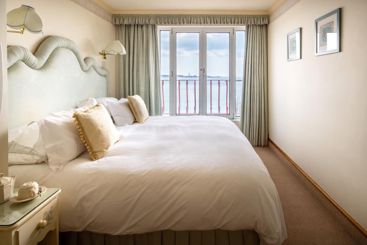 Quarto casal standard, suíte, vista para o mar | 1 quarto, roupas de cama de algodão egípcio, roupas de cama premium
