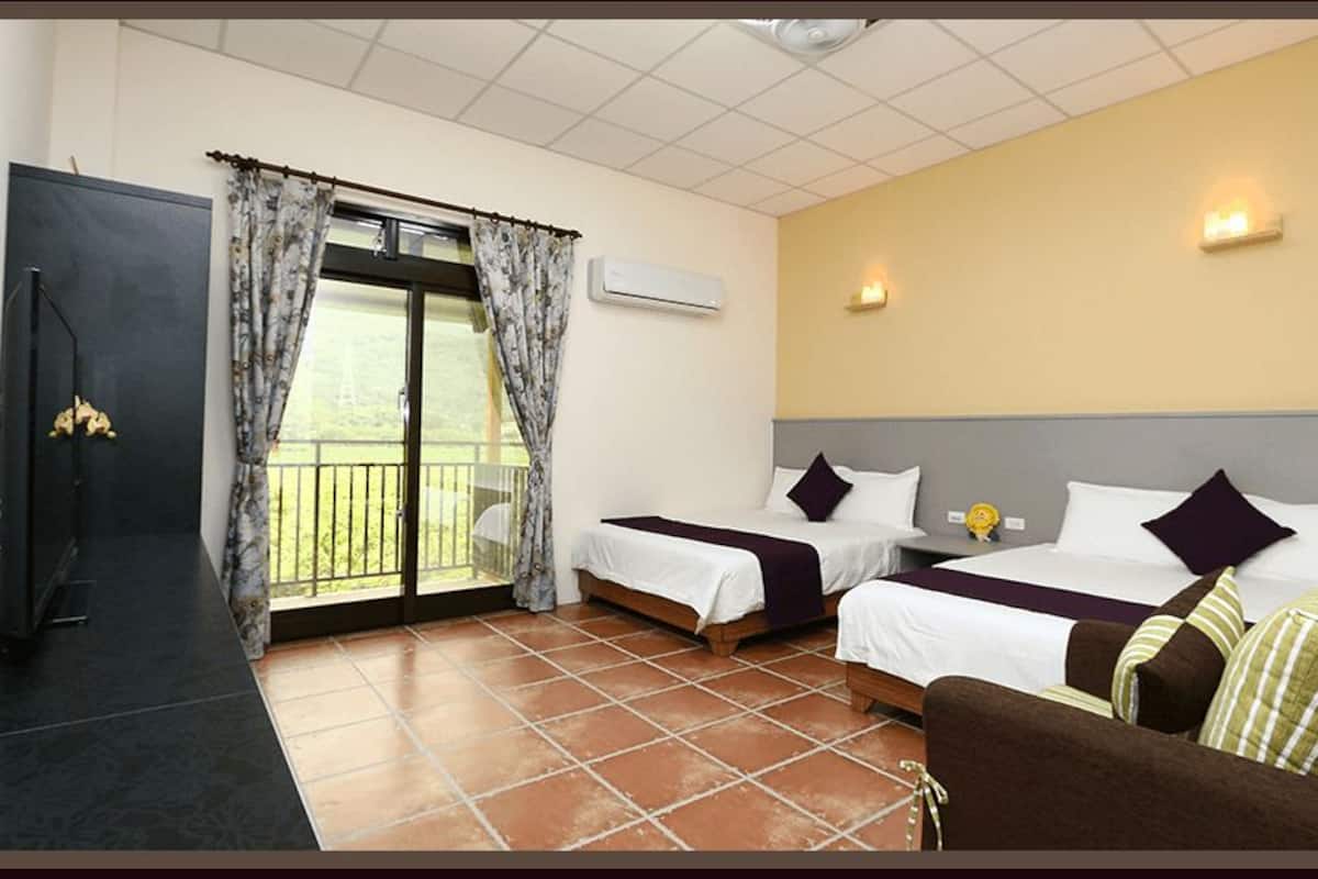 Family Quadruple Room