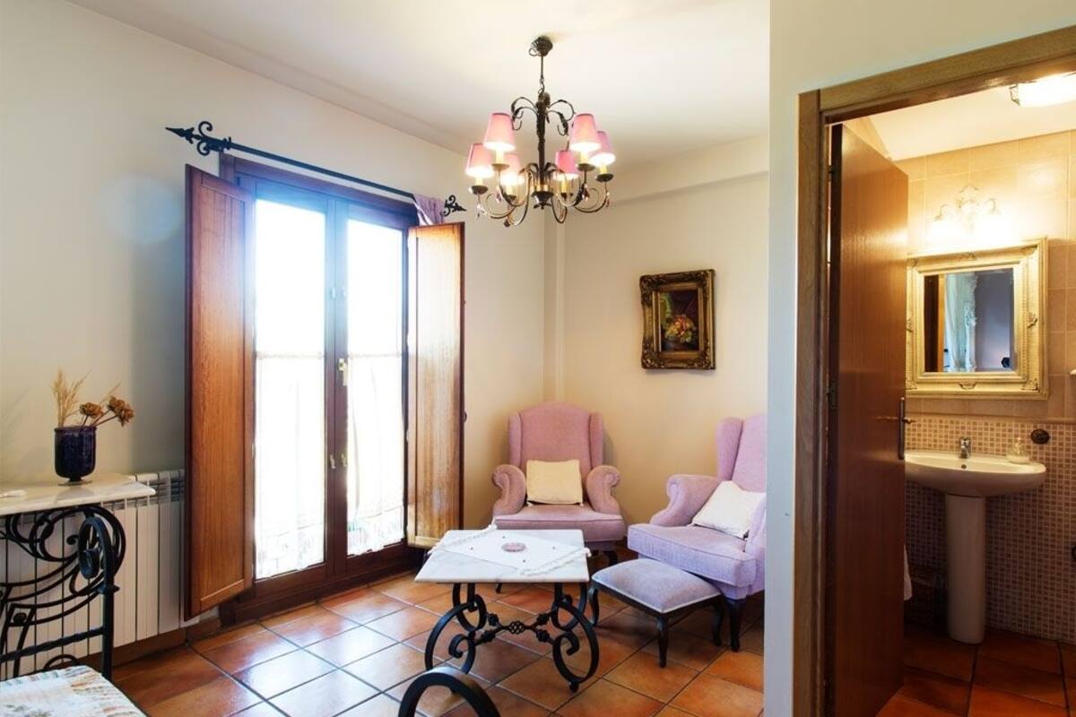 Double Room, 1 Double or 2 Single Beds, Mountain View | Blackout curtains, iron/ironing board, rollaway beds, free WiFi