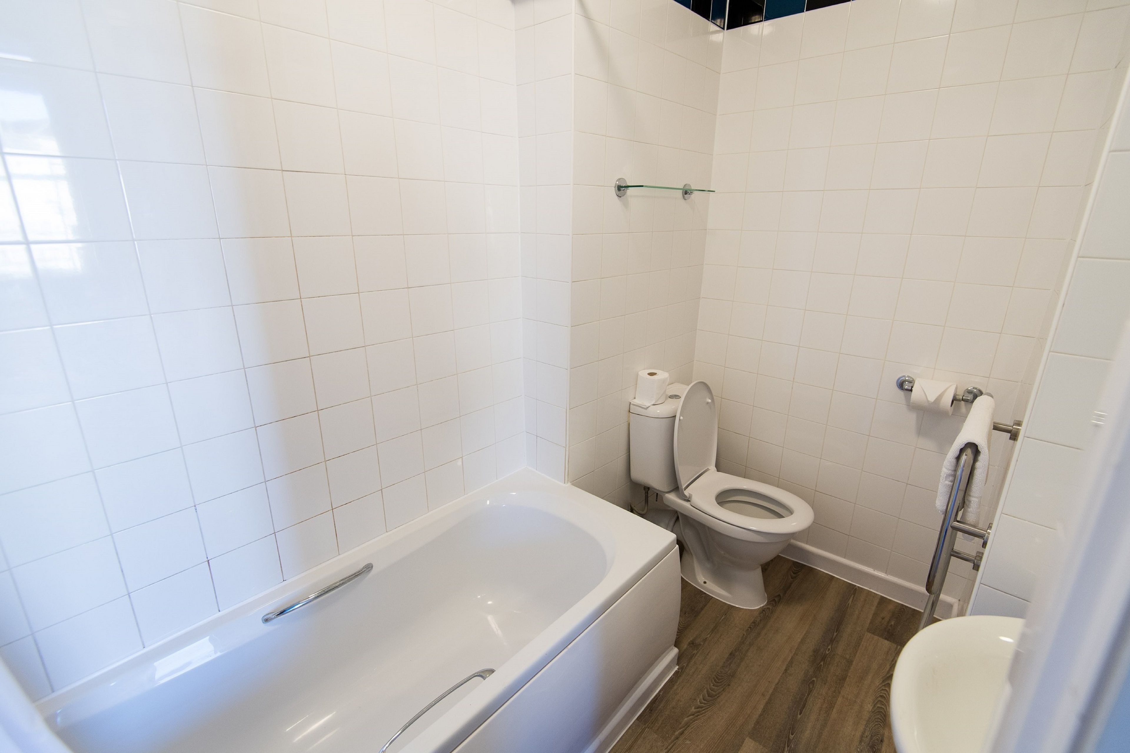 Free toiletries, towels