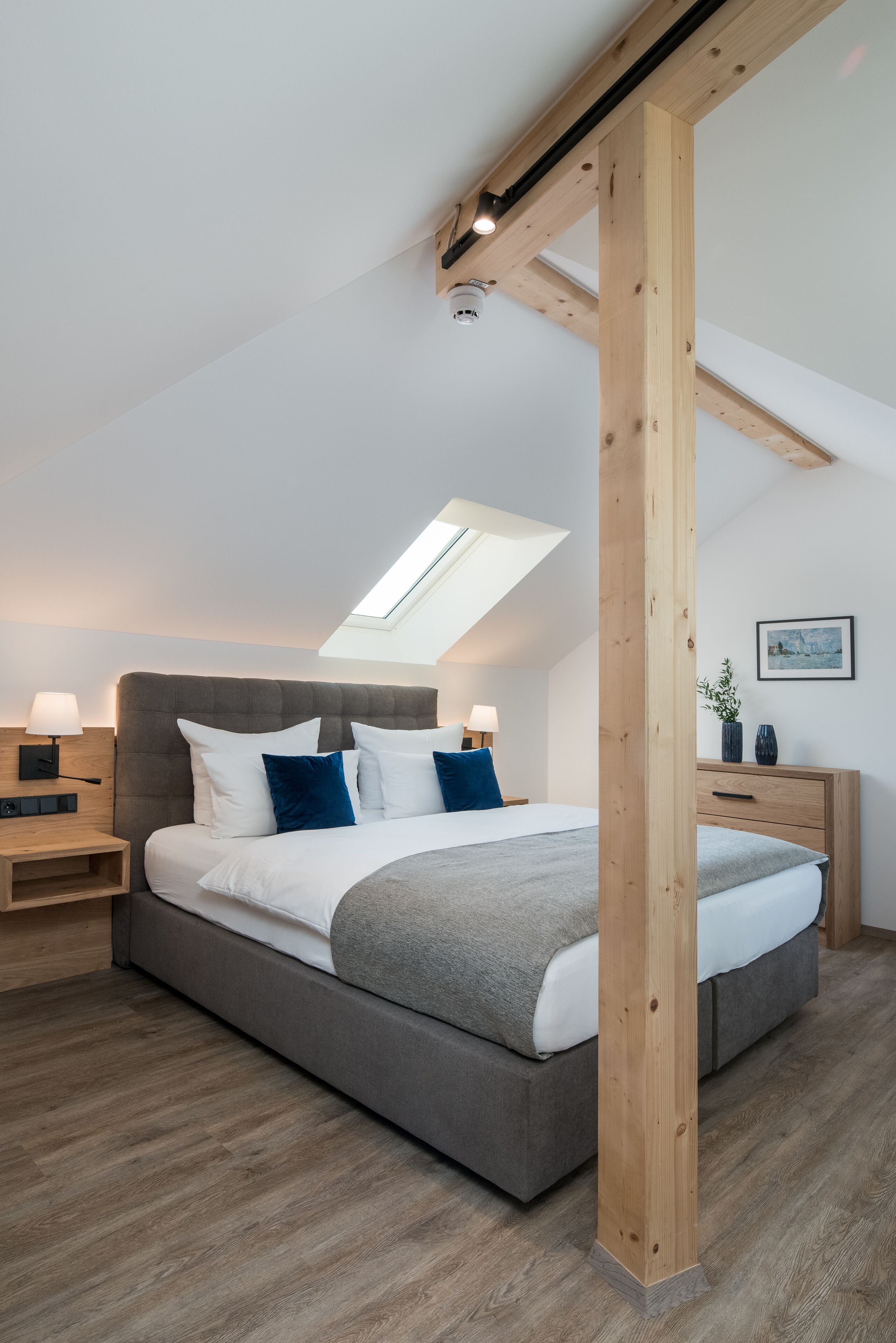 presidential room (suite maximilian mit gallerie) | hypo-allergenic bedding, in-room safe, individually decorated