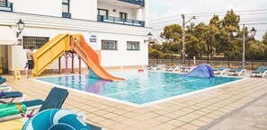 Utomhuspool