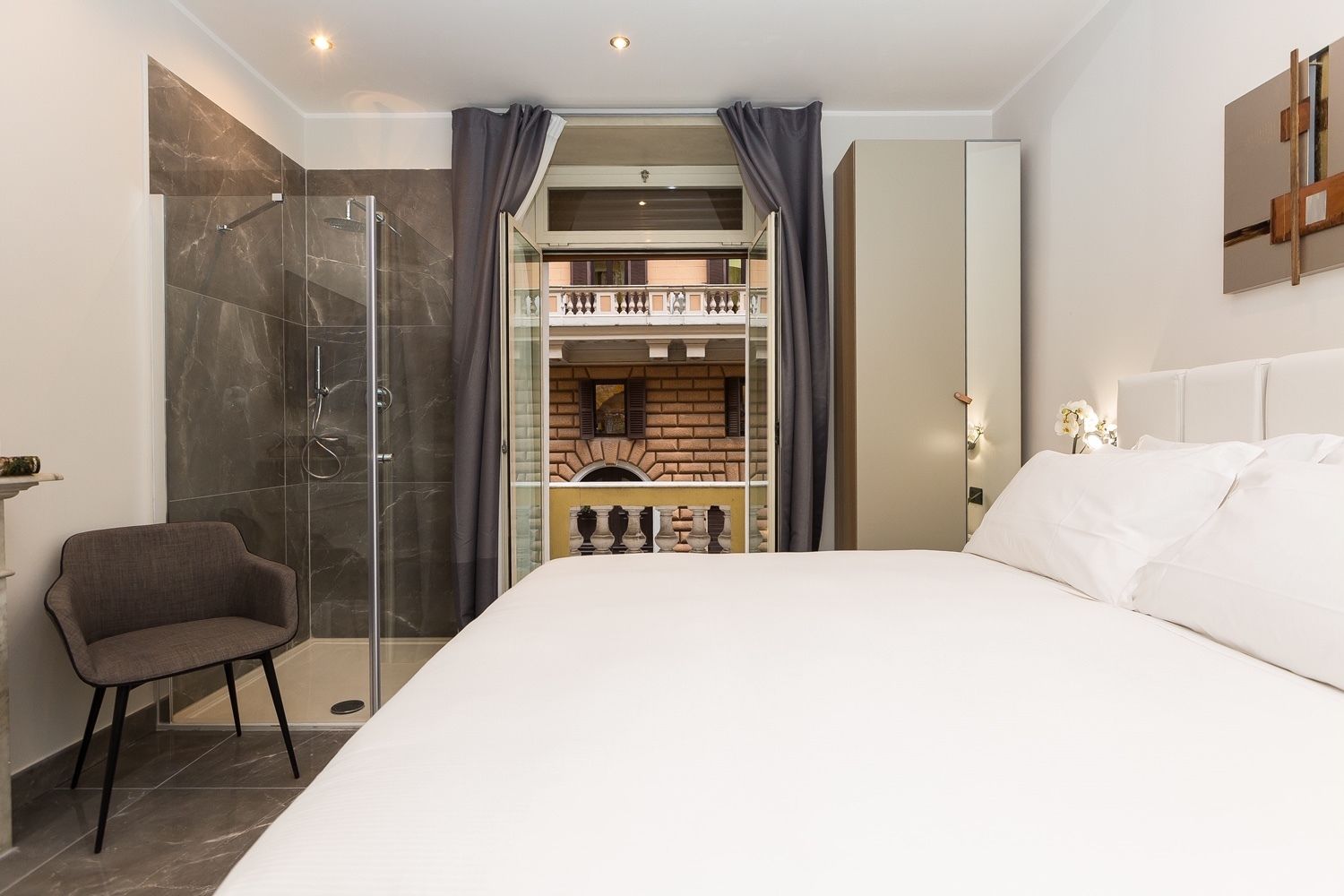 Deluxe Double Room, 1 Queen Bed, Balcony | In-room safe, individually decorated, individually furnished, desk