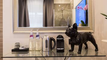 Deluxe Double Room, 1 Queen Bed, Balcony | In-room safe, individually decorated, individually furnished, desk