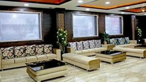 Lobby - OCEAN WAVES PANCHAVATI (Reasi)
