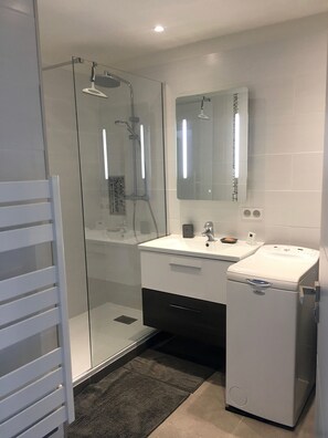 Hair dryer - Rental apartment T2 Res. standing Swimming pool Clim (La Grande-Motte)