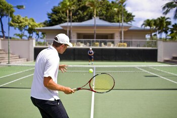Tennis court at Fairmont Orchid Gold Experience