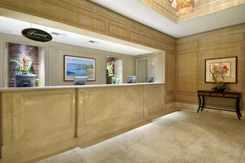 Hotel entrance and lobby at Fairmont Orchid Gold Experience