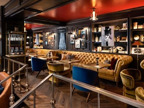 3 bars/lounges, cocktail bar, Champagne bar - Fairmont Royal York Gold Experience (Toronto)