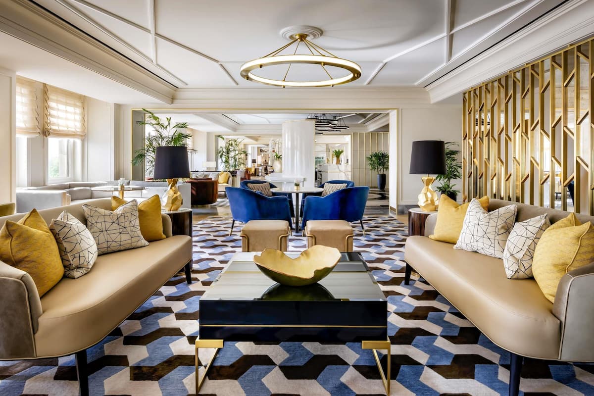 1 bedroom, down duvets, minibar, in-room safe