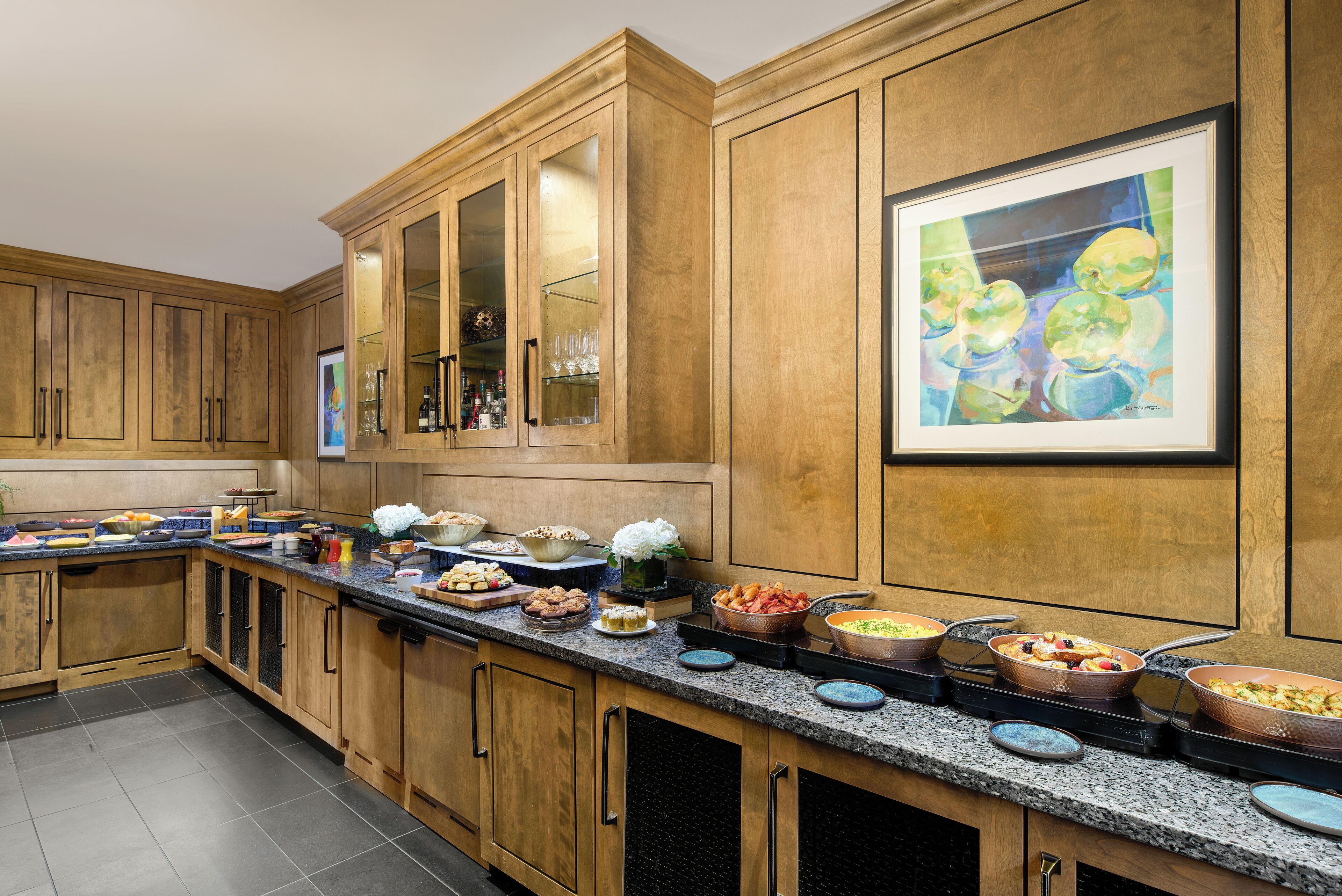 breakfast, lunch and dinner served