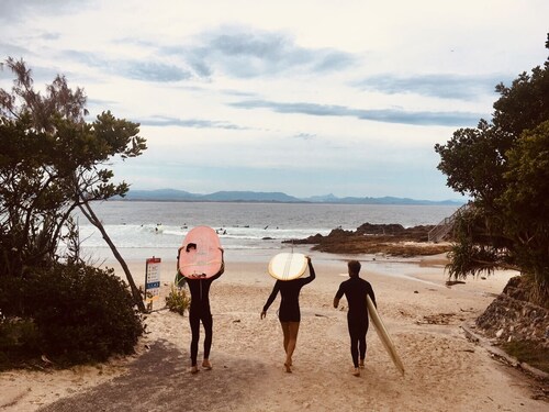 Byron Bay The Pass Beach House - Beach, Bush and Town all you need.