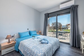 Apartment, 2 Bedrooms, Sea View (Asteria) | 2 bilik tidur, cadar kapas Mesir, peralatan tempat tidur premium 