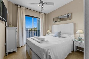 Fer et planche à repasser, Wi-Fi gratuit