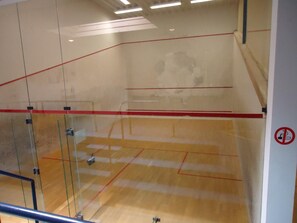 Shower, hair dryer, towels - Sportpark Jürgen Fassbender (Eggenstein-Leopoldshafen)