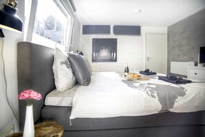 Individually decorated, individually furnished, free WiFi, bed sheets