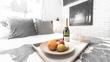 City kamer | Individueel gedecoreerd, individueel gemeubileerd, gratis wifi