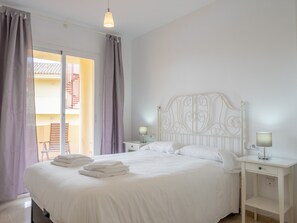 2 soverom, strykejern/-brett og wi-fi (inkludert)